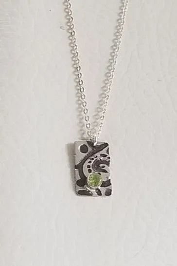 Peridot Etched Pendant