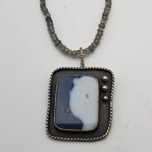 Black and White Agate