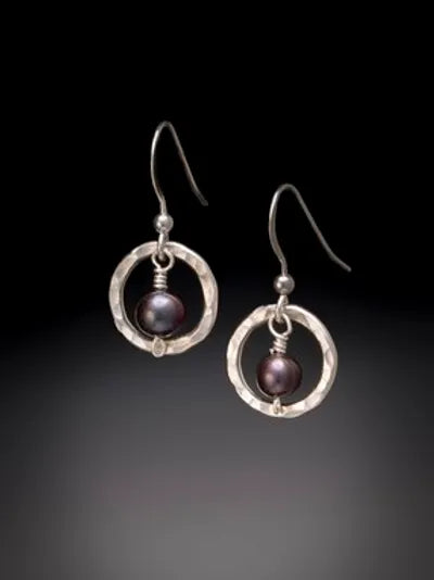 Hammered Silver Hoop Earrings with White or Peacock Pearl