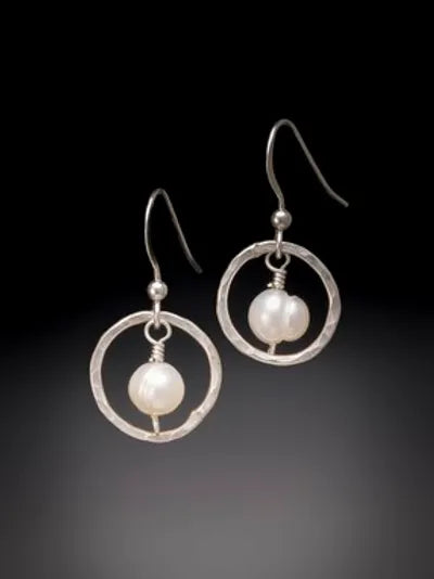 Hammered Silver Hoop Earrings with White or Peacock Pearl